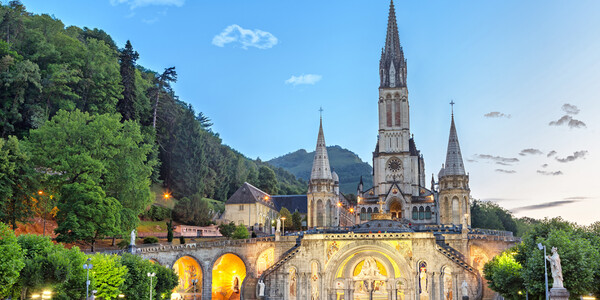 Lourdes, Rosary Basilica