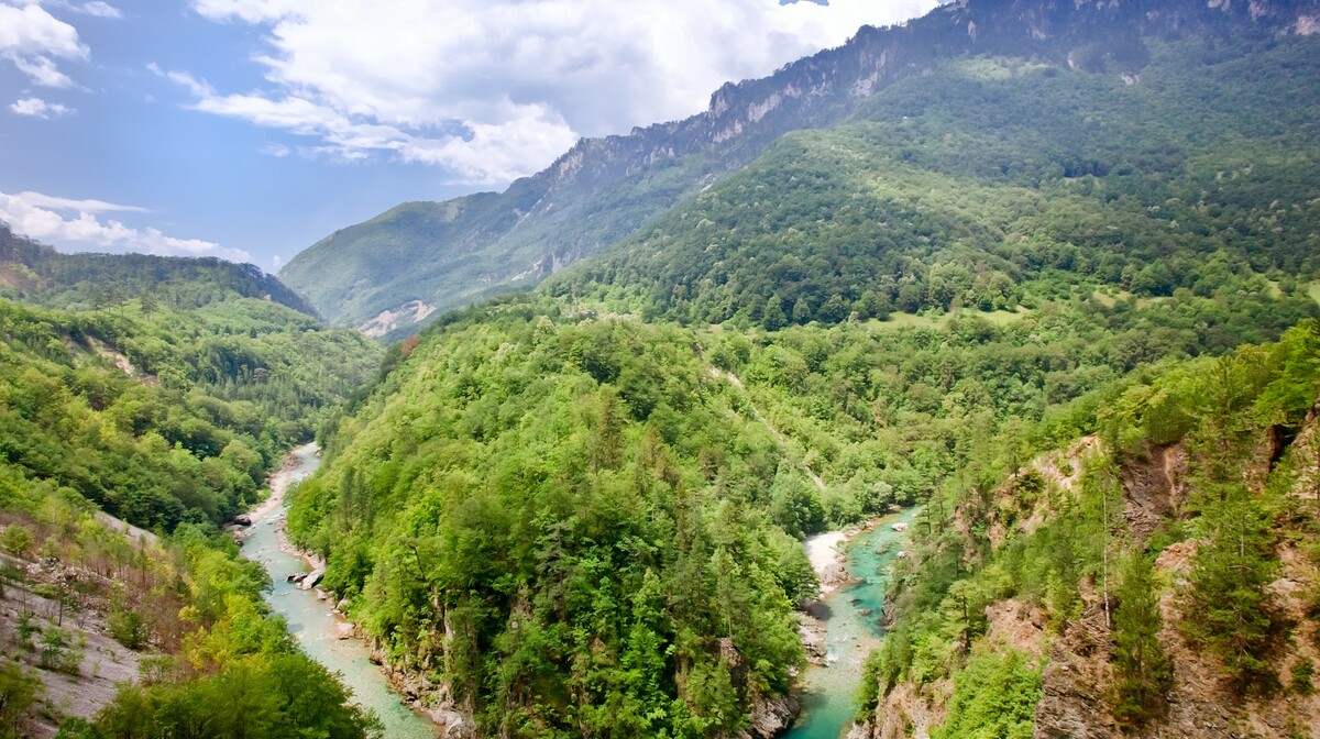 skadarsko jezero, Crna Gora, putovanje autobusom 