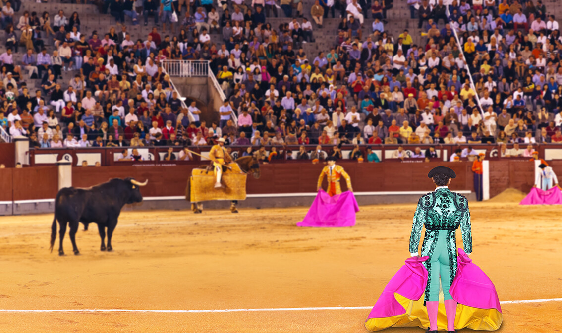 Matador i bik u borbi s bikovima, putovanje u Madrid, europska putovanja, avionom