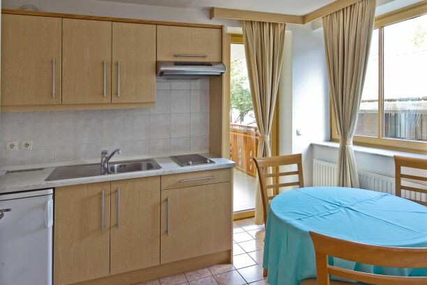 Slovenija, skijanje Slovenija, Kranjska Gora, Apartman Vitranc, kuhinja u apartmanu