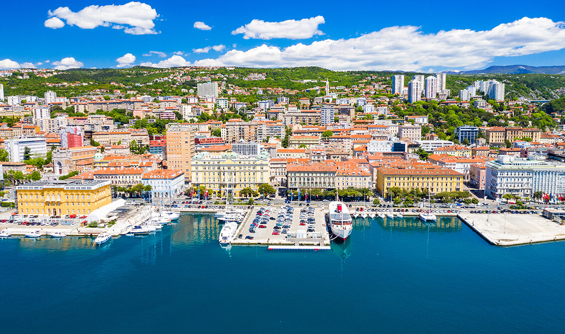 Rijeka panorma grada