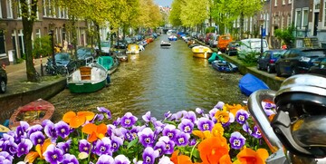Amsterdamski kanal i cvijeće, putovanje Proljeće u Amsterdamu mondo travel