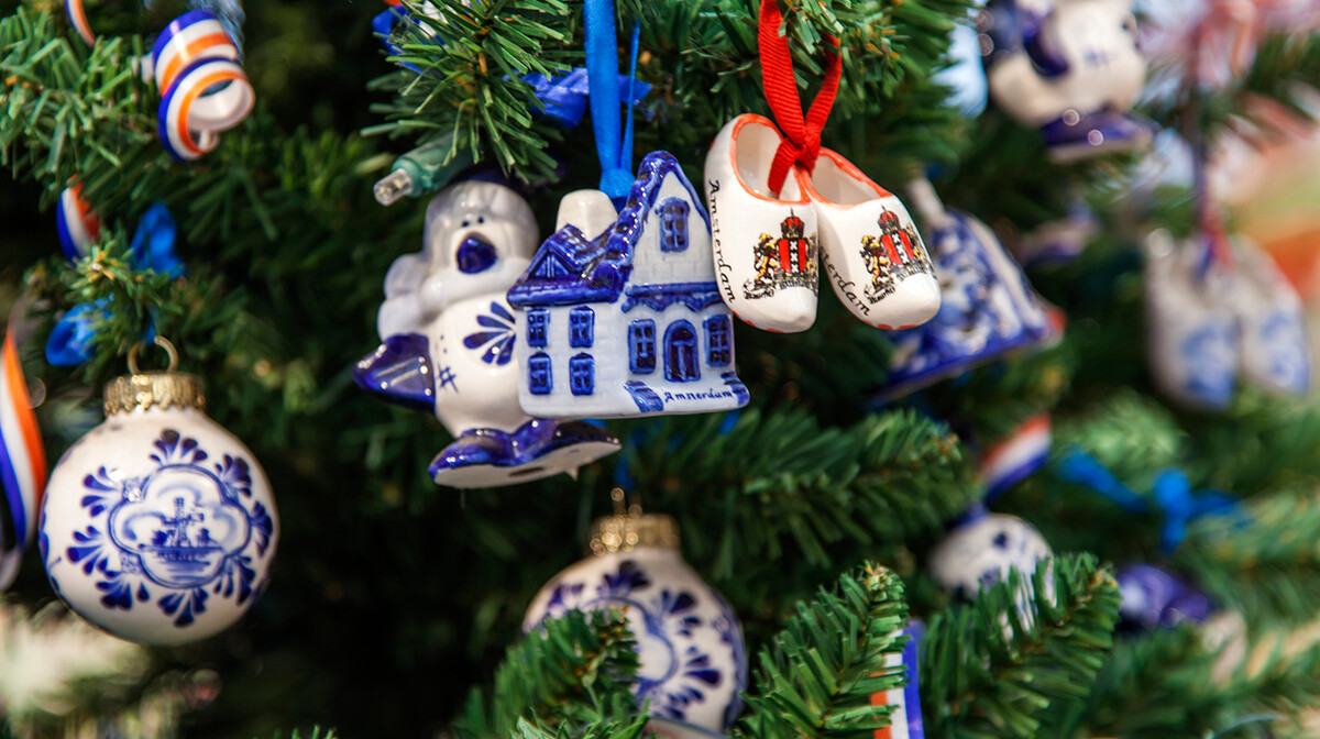 Božični ukrasi od porculana, putovanje u Amsterdam