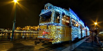 Okićeni tramvaj, advent u Budimpešti, putovanje autobusom