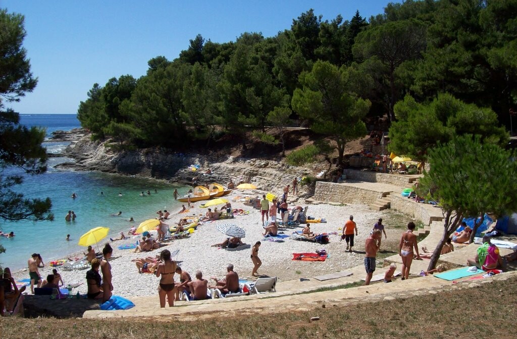 Pula, Hotel Pula, plaža