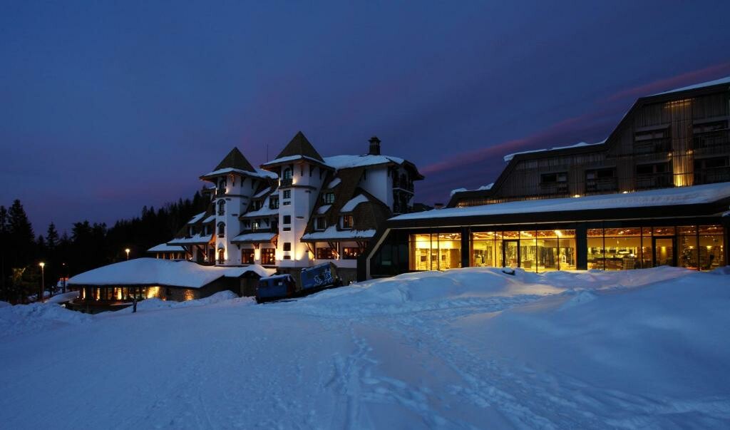 Jahorina, Hotel Termag, noćna