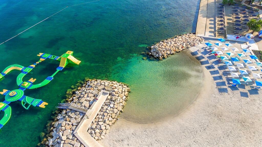 Poreč, Valamar Pinia Hotel, plaža i dječje aktivnosti
