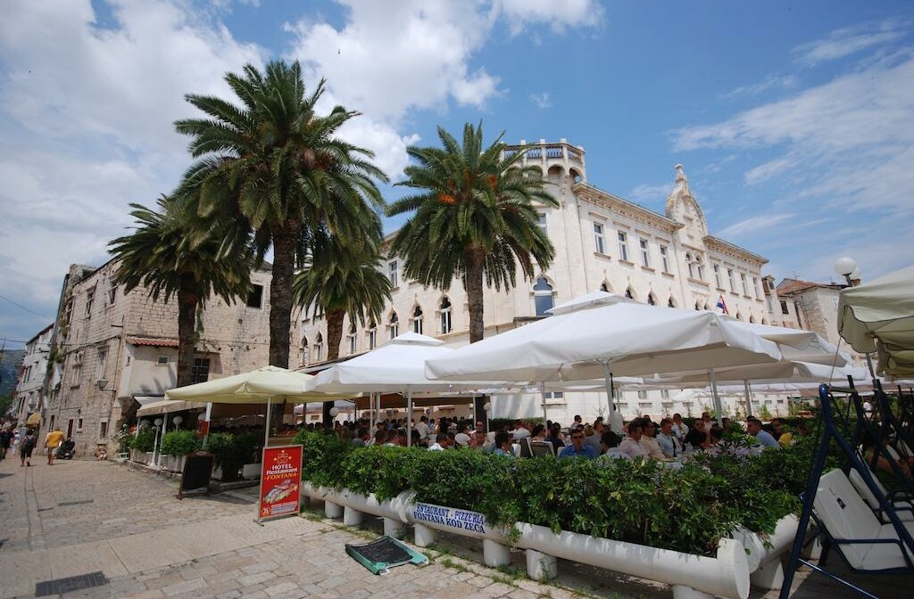 Trogir, Villa Fontana