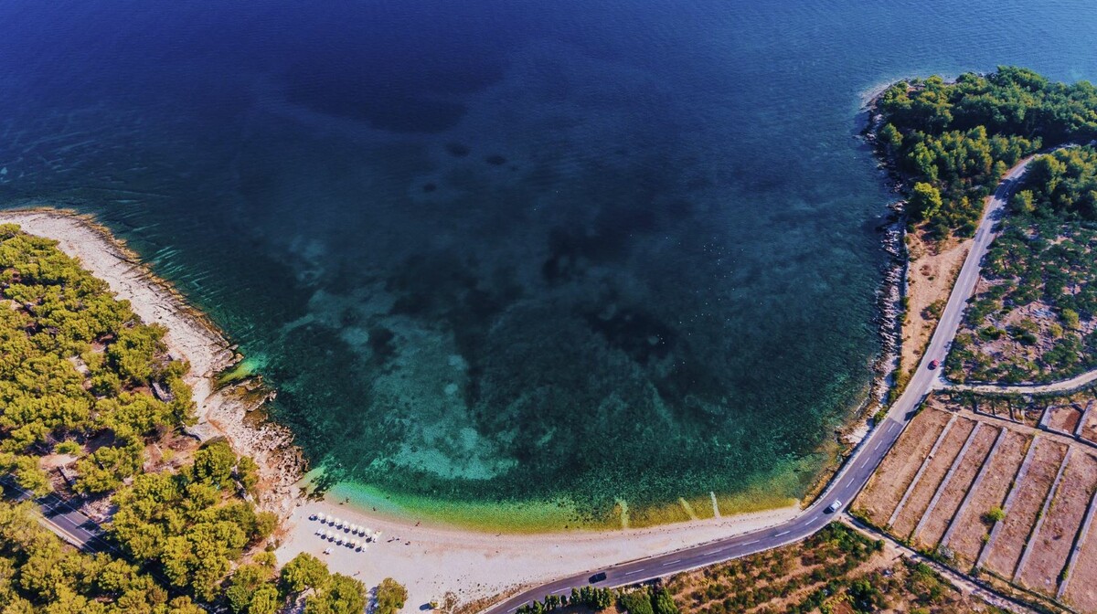 Kamp Bunja, plaža