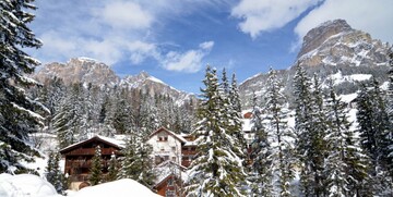 Skijanje u Italiji, Alta Badia, Colfosco, Residence Elisa, pogled izvana