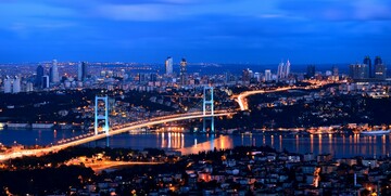 Istanbul noćna panorama, putovanje zrakoplovom 