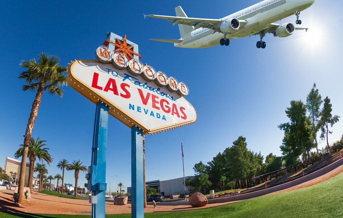 Amerika, Nevada, Las Vegas, panoramski pogled na znak dobrodošlice u Las Vegas, grupni polasci