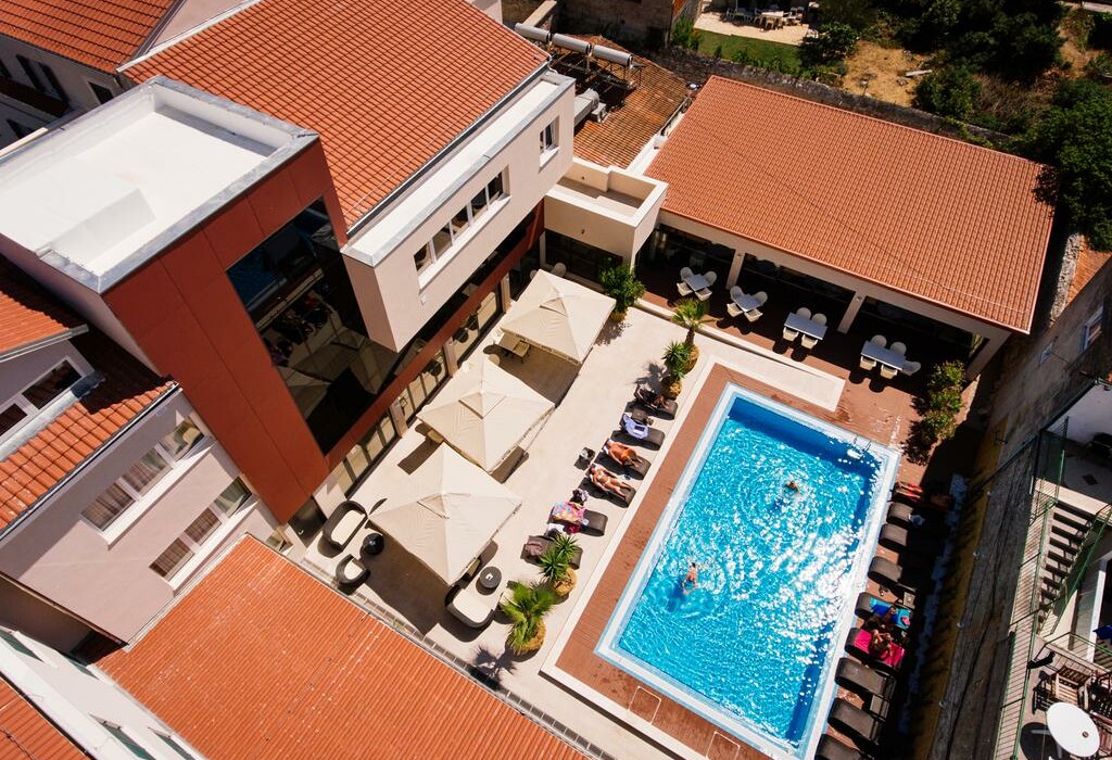 Otok Murter, Tisno, Hotel Borovnik, panorama