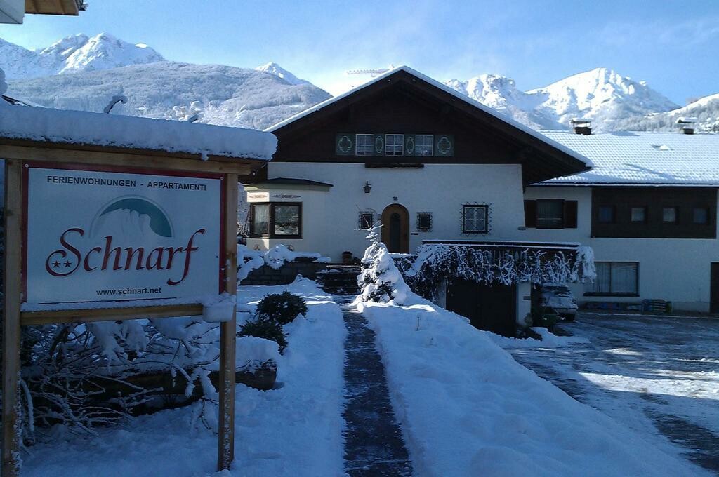 Skijanje u Italiji, skijalište Kronplatz, Apartmani Schnarf, pogled izvana