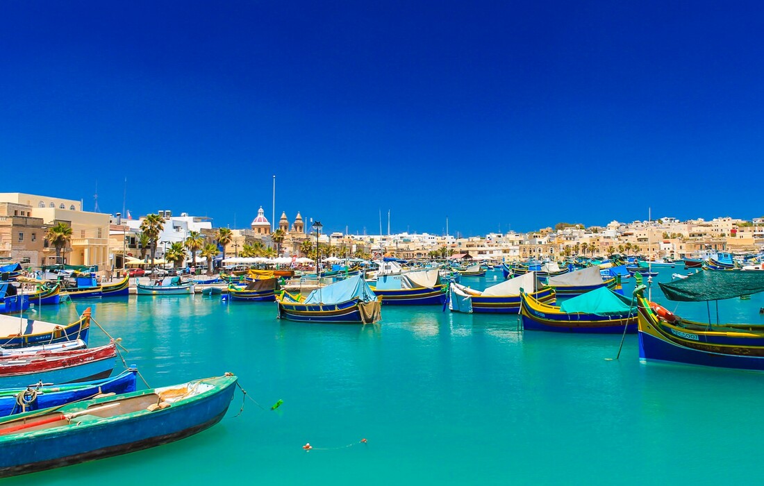 Ribarsko mjesto Marsaxlokk, ljetovanje Mediteran, Nova godina Malta, posebnim zrakoplovom