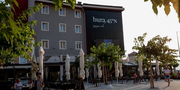 Senj, hotel Bura, terasa