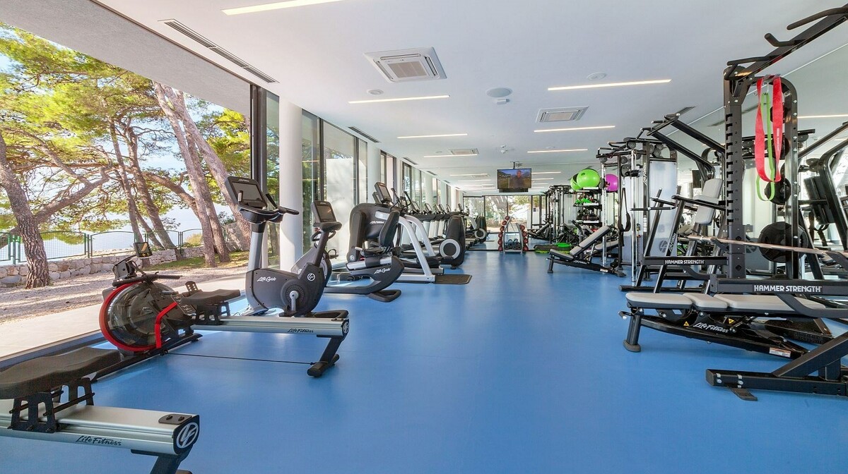 Fitness hotel Berulia beach, Bluesun hoteli, mondo travel