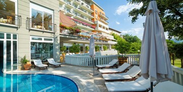 Hrvatska, Grand Hotel 4 opatijska cvijeta, vanjski bazen