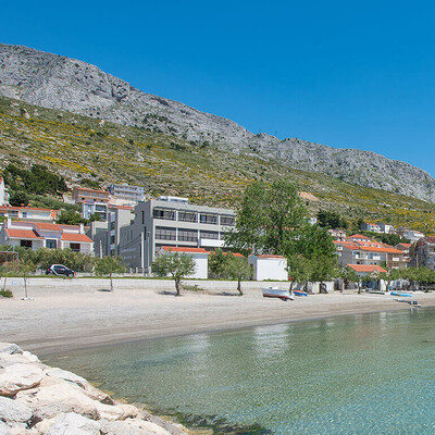 Omiš, Hotel Nestor, plaža