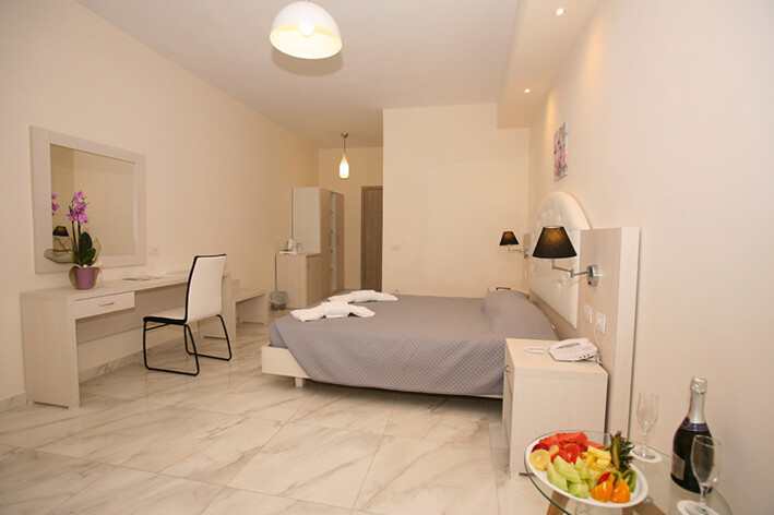 Krf, Hotel Saint George Palace, primjer sobe