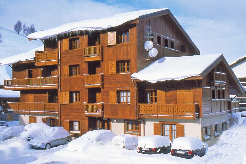 Skijanje u Francuskoj, Les 2 Alpes, Residence Alpina Lodge, izvana