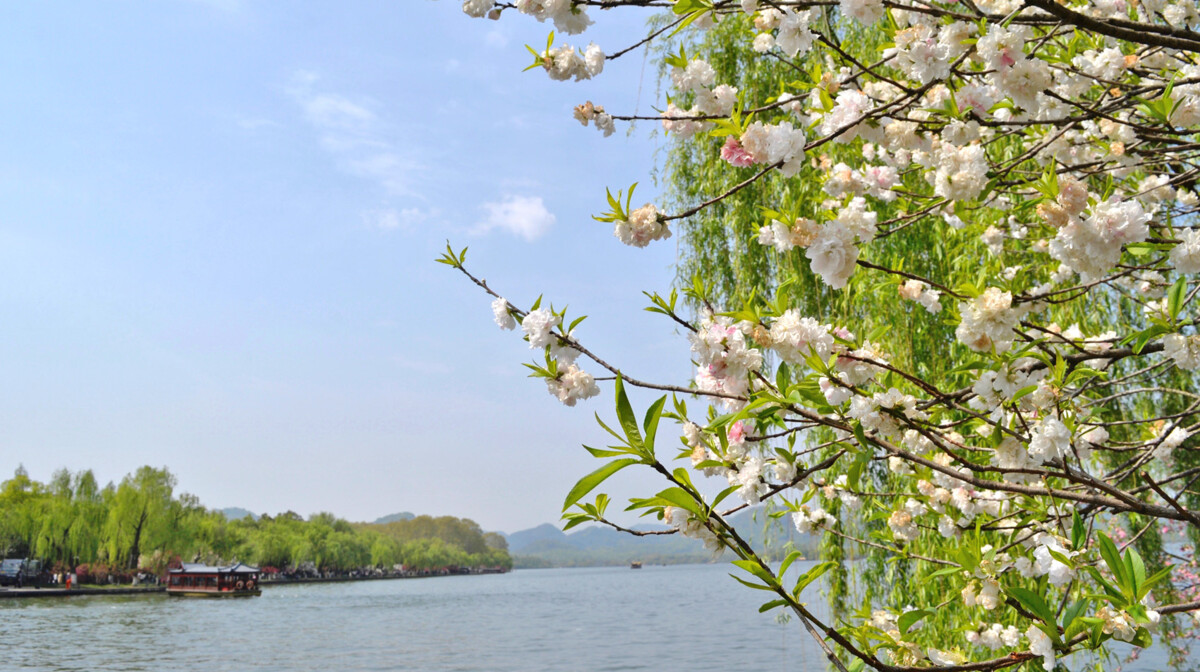 Kina, Zapadno jezero, Antonija Putić