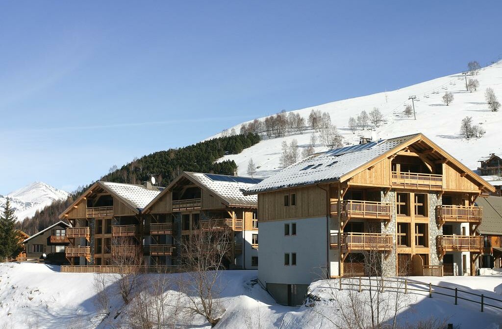 Skijanje u Francuskoj, Les 2 Alpes. Résidence Goleon Val Ecrins, izvana.