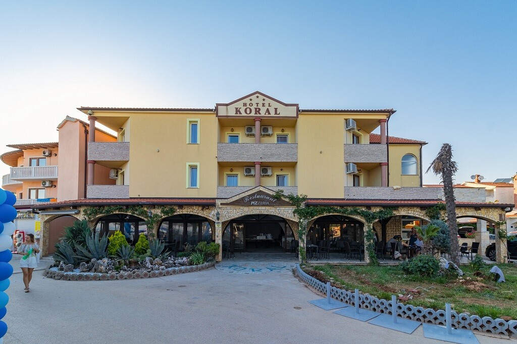 Medulin, Hotel Koral