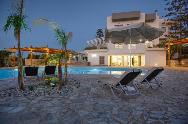 KRETA, Hotel Oasis Beach, BAZEN