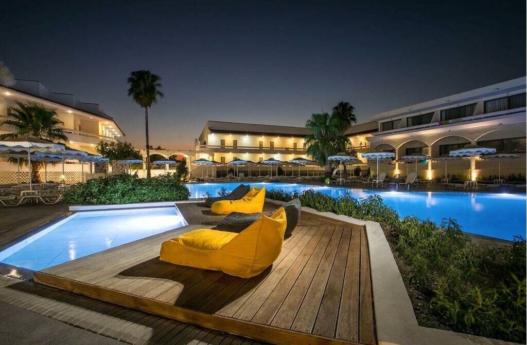 Grčka, Rodos, Niriides Hotel (ex: Niriides Beach) 4*