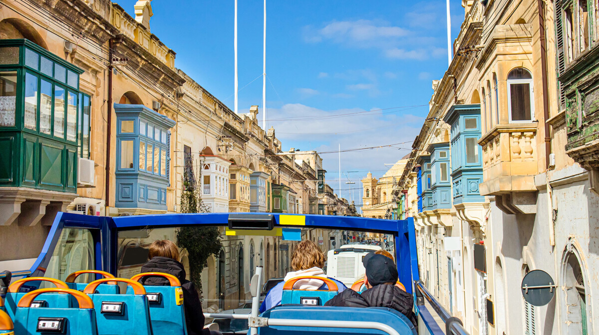 Malta hop on hop off