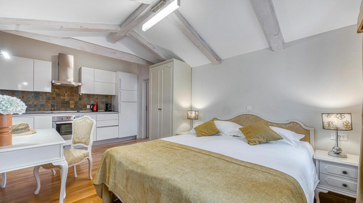 Dubrovnik, Palmotta Palace, studio apartman