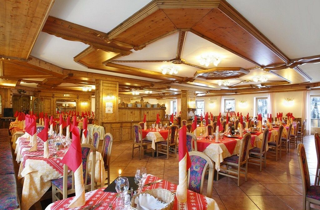 Skijanje u Italiji, skijalište Passo Tonale, Hotel Gardenia, restoran
