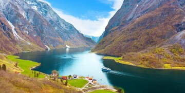 Norveški fjorovi, ljepota prirode, putovanje avionom, krstarenje