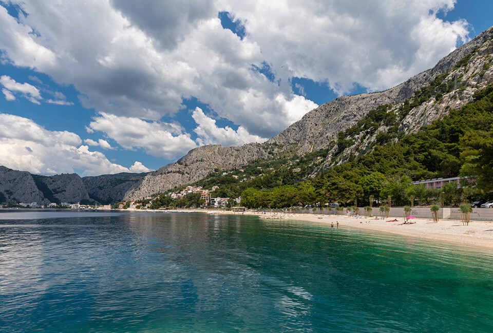 TN Brzet, plaža