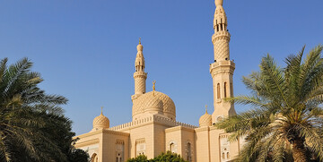Dubai, Dđamija Jumeirah, daleko putovanje zrakoplovom, grupni polasci, garantirani polasci