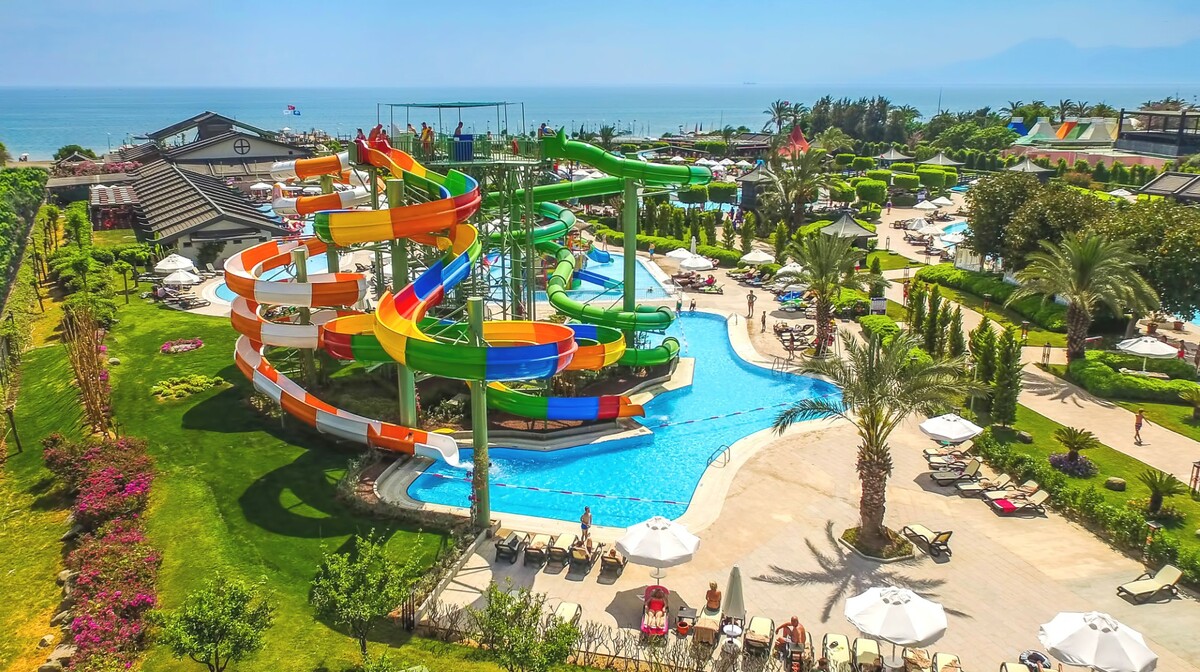 Antalya ljetovanje, Hotel Limak Lara De Luxe, vodeni park
