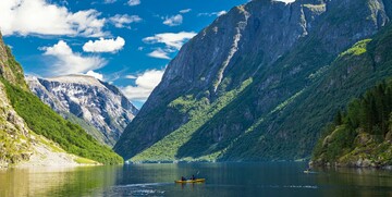 Norveški fjorovi, ljepota prirode, putovanje avionom, krstarenje