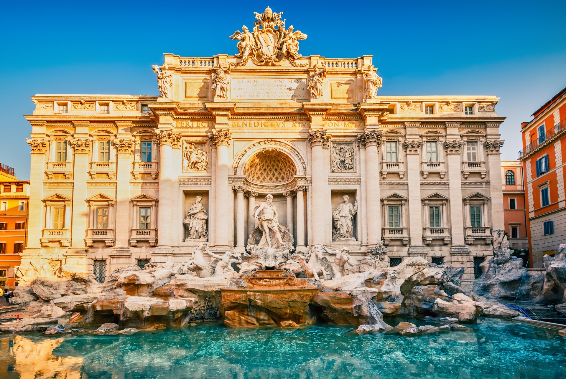 Fontana di Trevi, putovanja zrakoplovom, Mondo travel, europska putovanja